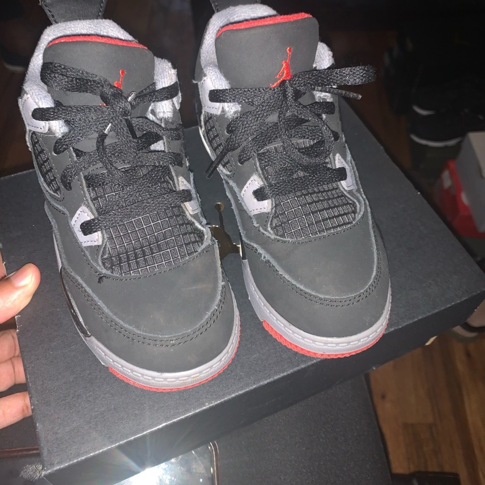 Jordan retro 4